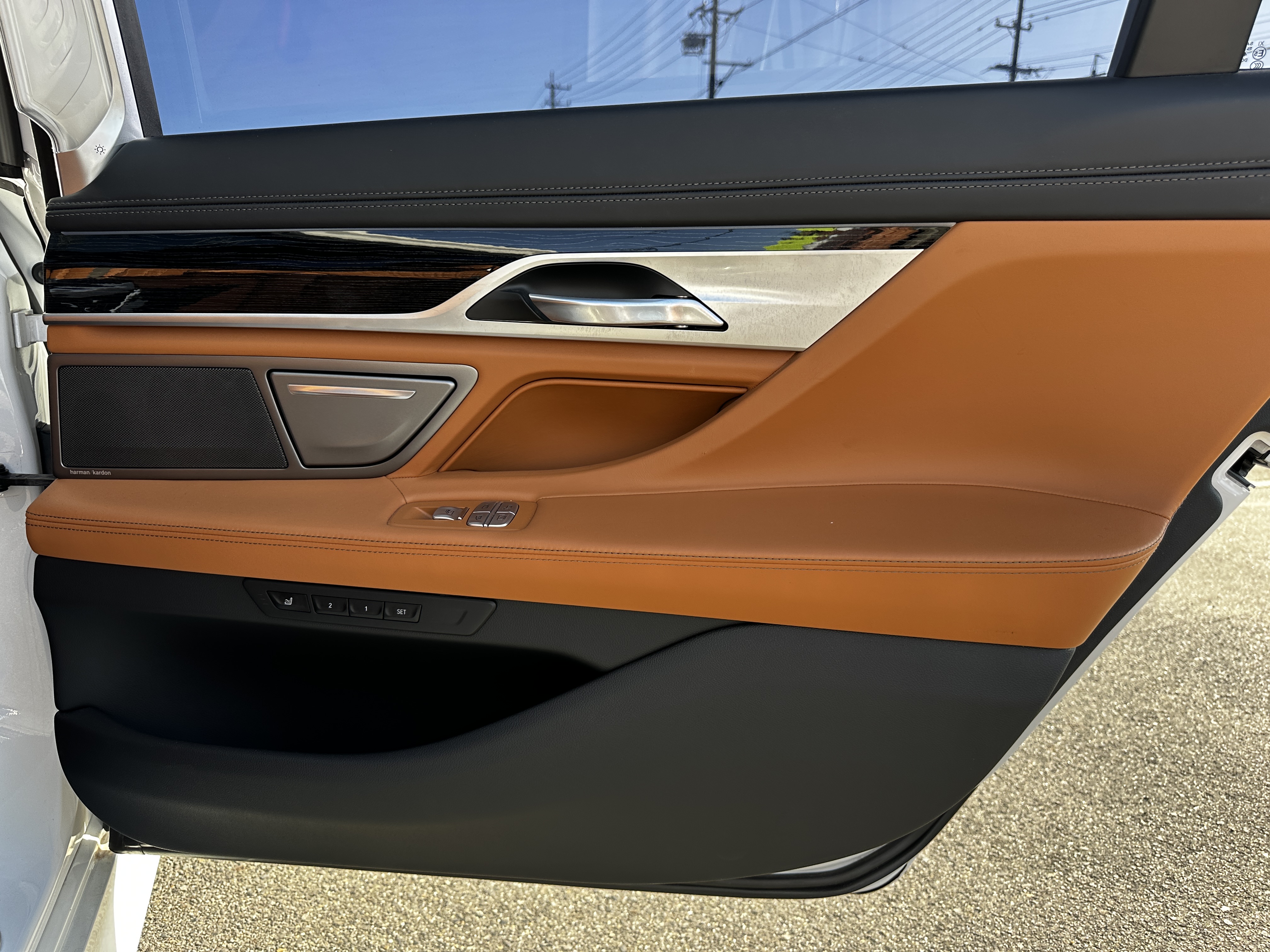 BMW 750LI