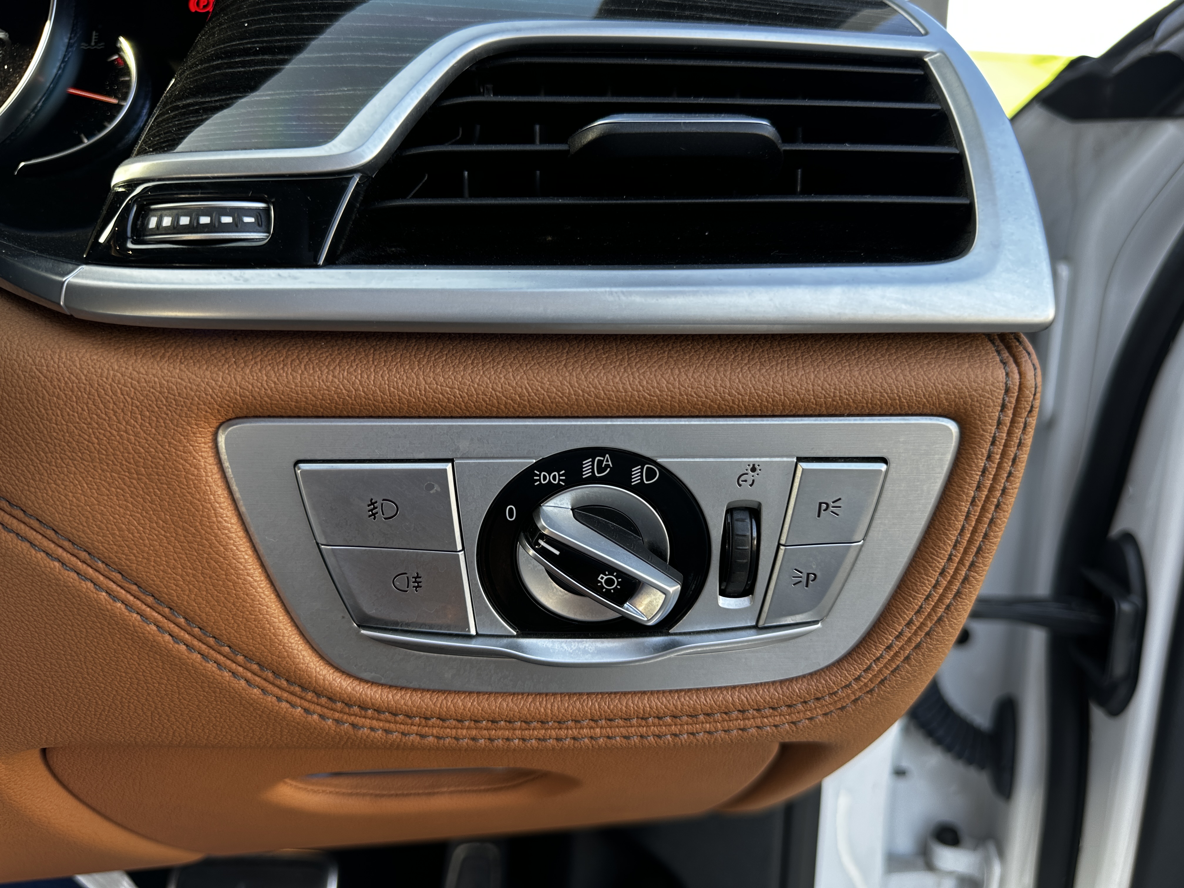 BMW 750LI
