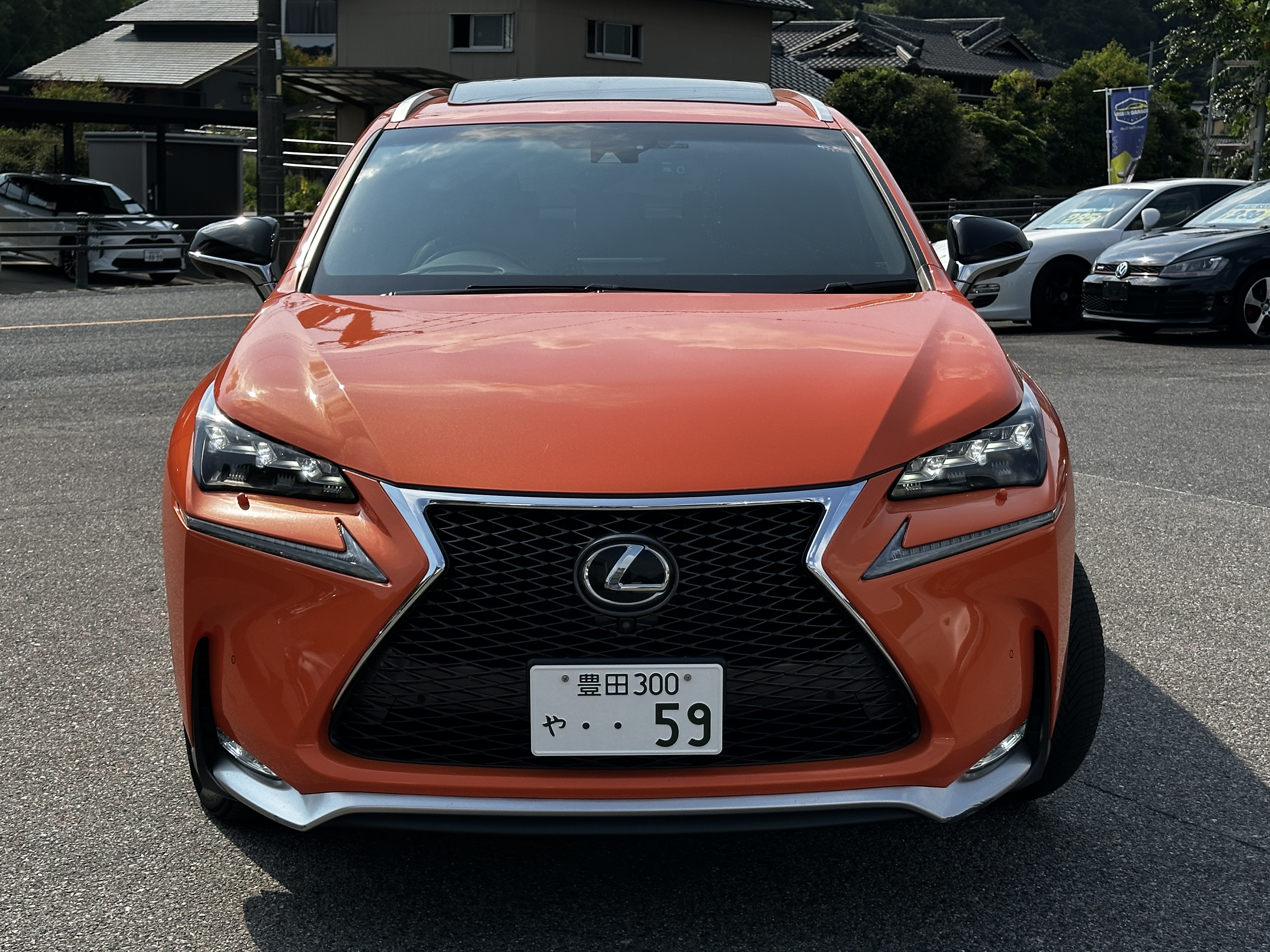 NX200T