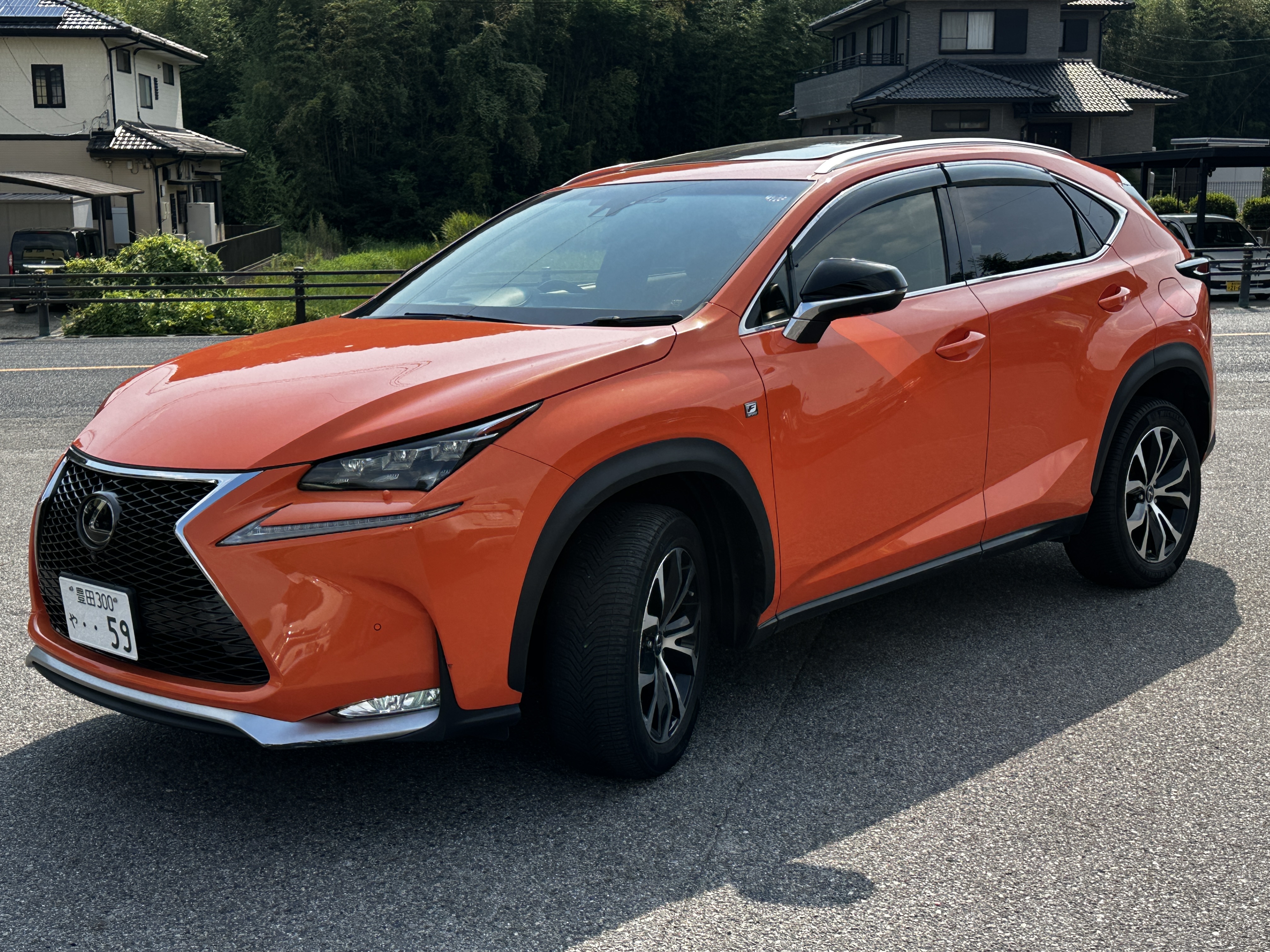 NX200T