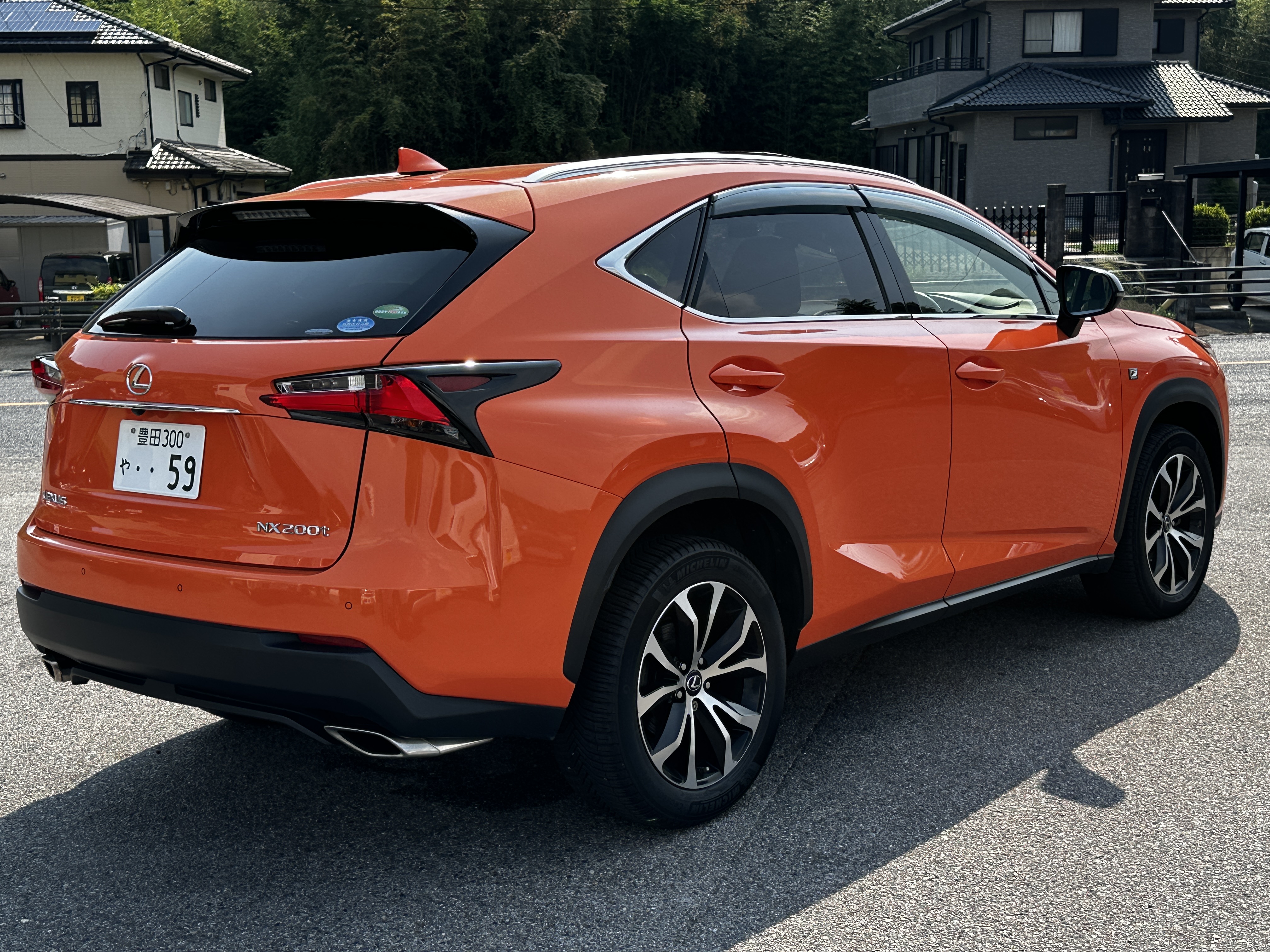 NX200T