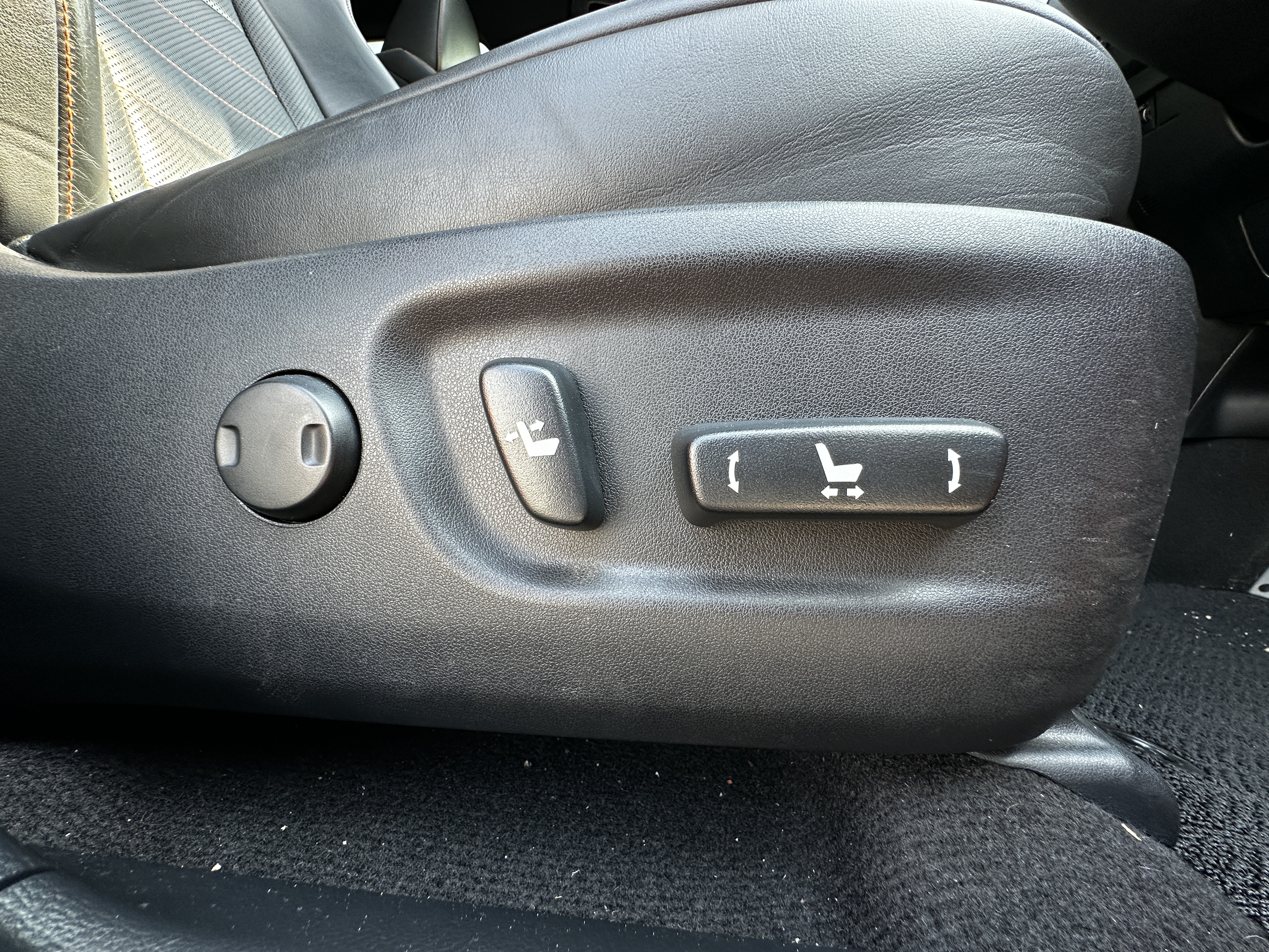 NX200T