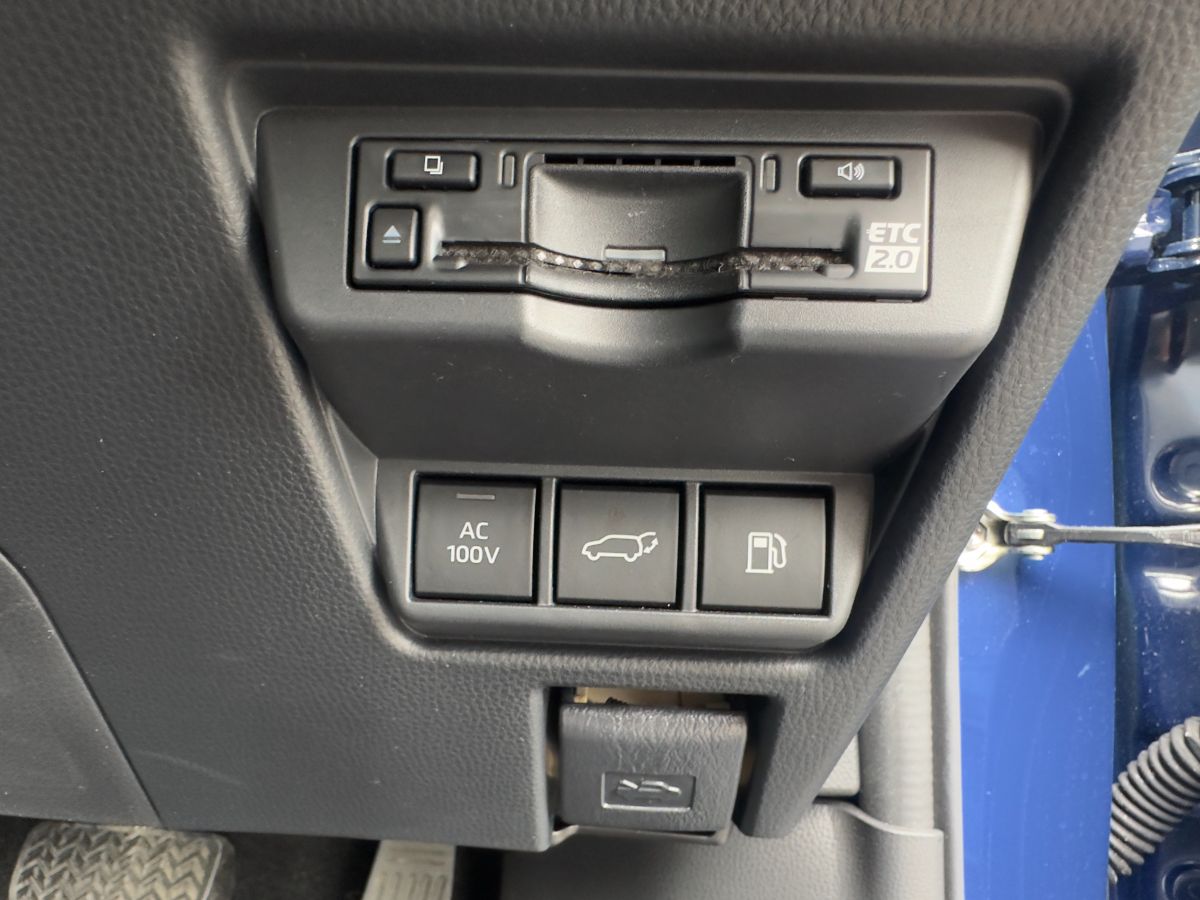 PRIUS Z