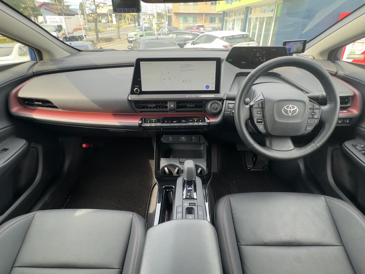 PRIUS Z