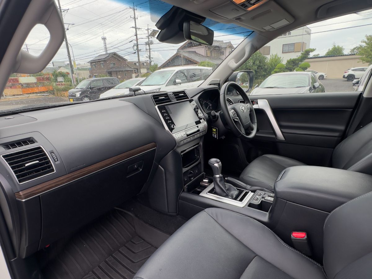 LAND CRUISER PRADO