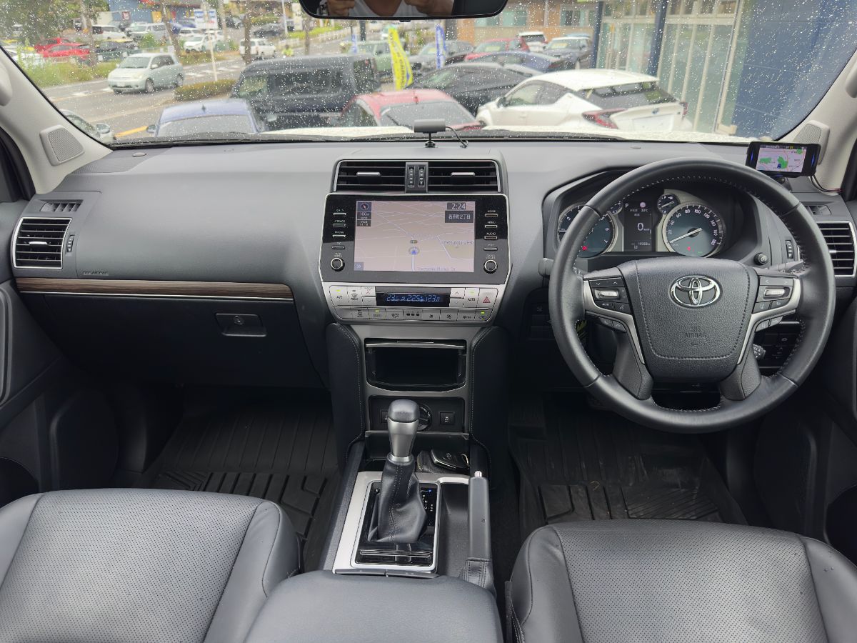 LAND CRUISER PRADO