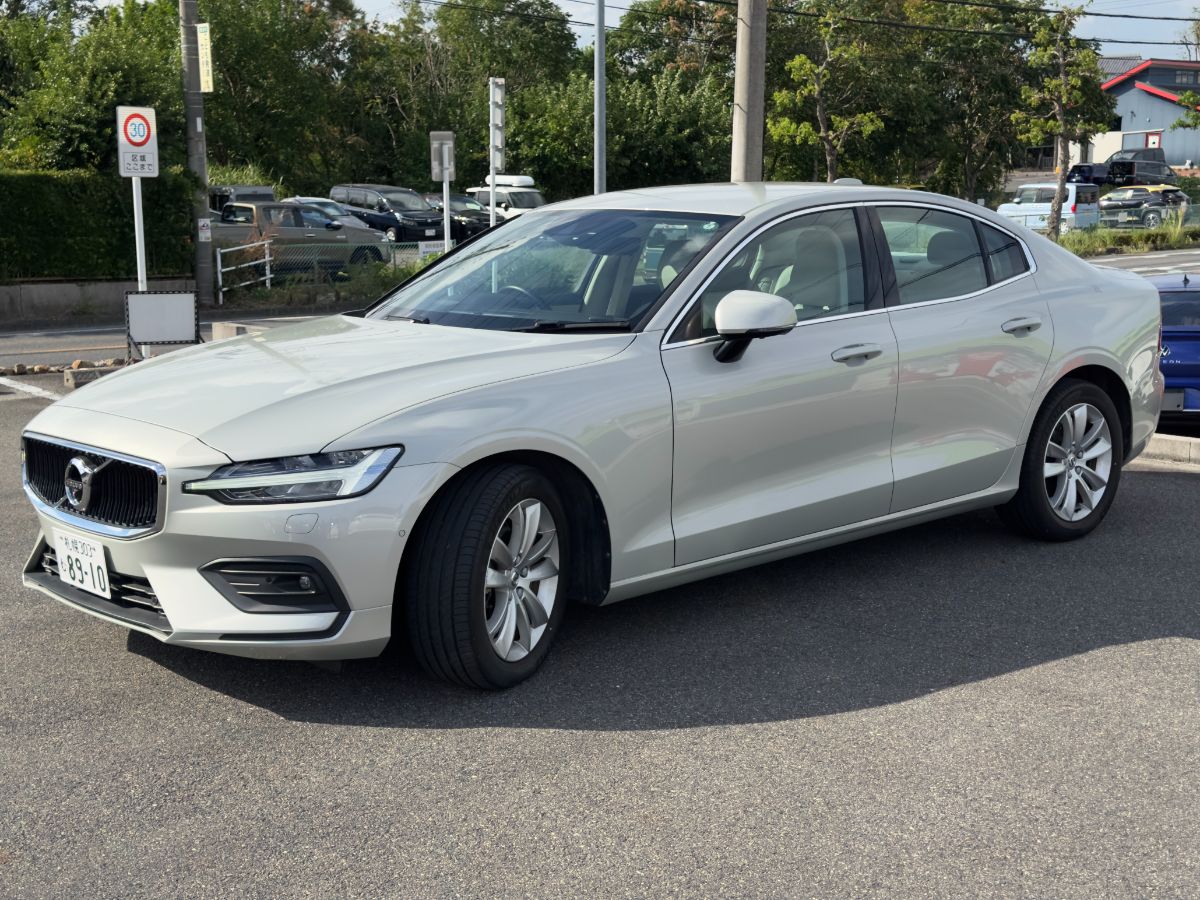 VOLVO S60 T4 - Thumbnail