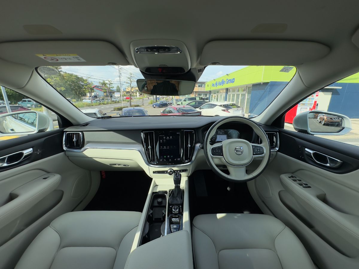 VOLVO S60 T4 - Thumbnail