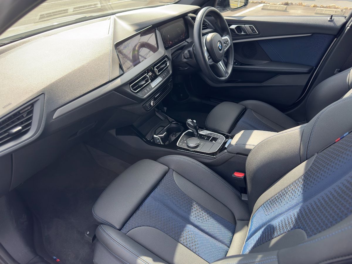 BMW 118I M SPORT