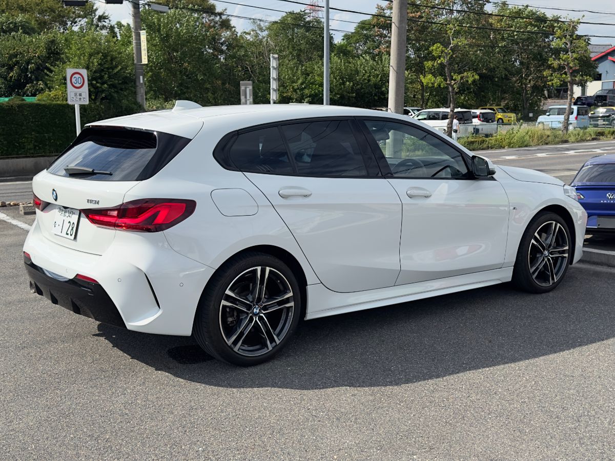 BMW 118I M SPORT