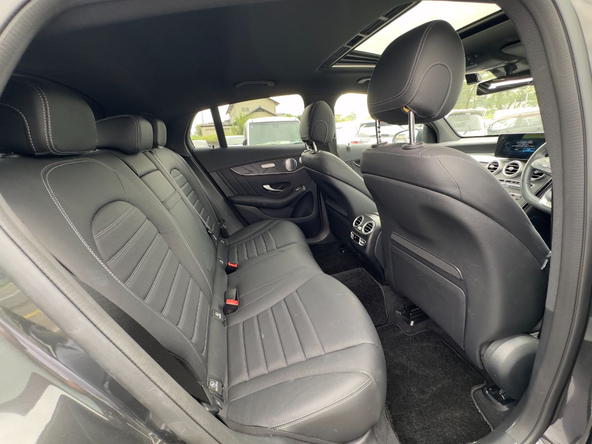 GLC 220d AMG LINE - Thumbnail