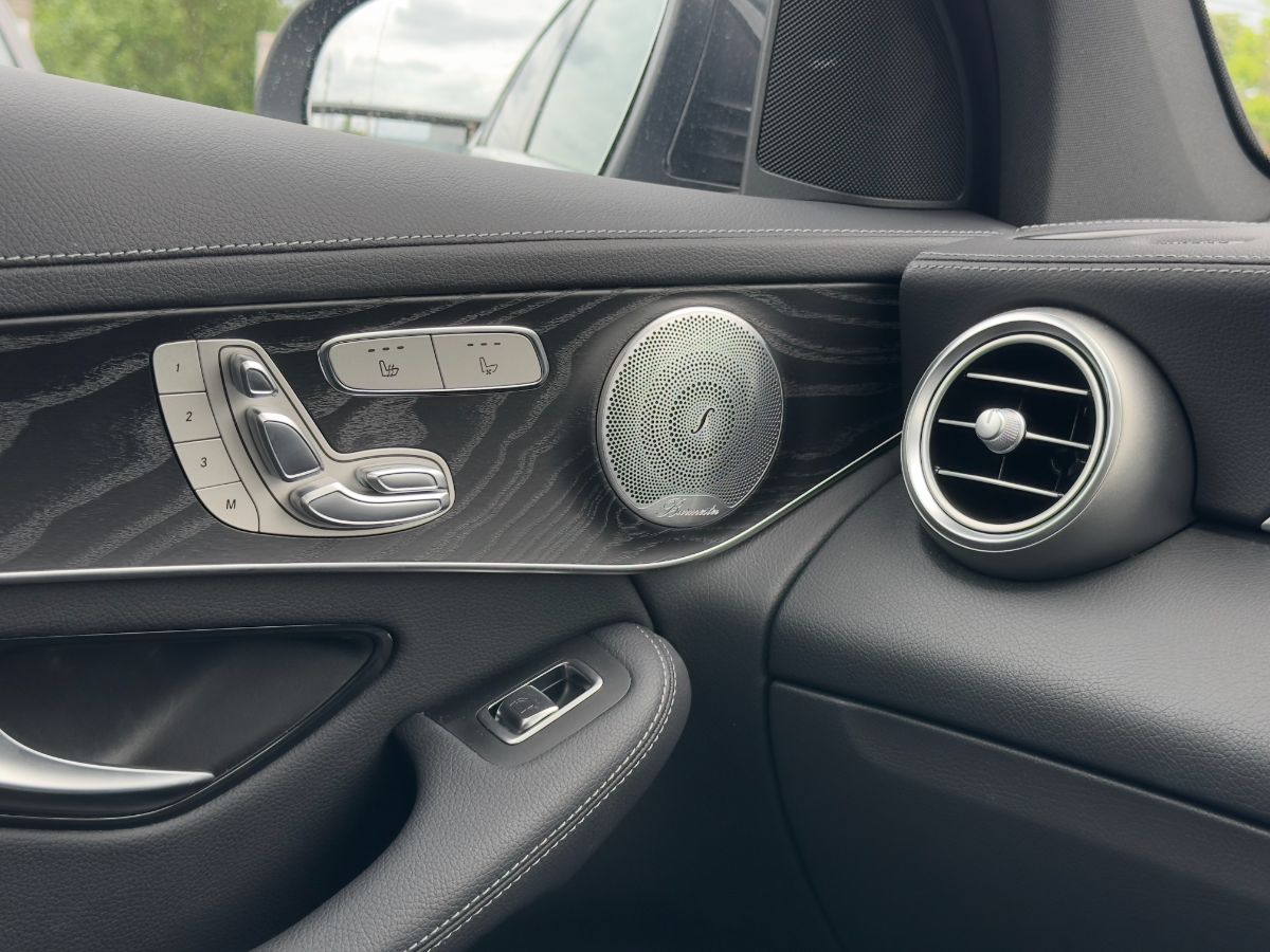 GLC 220d AMG LINE - Thumbnail
