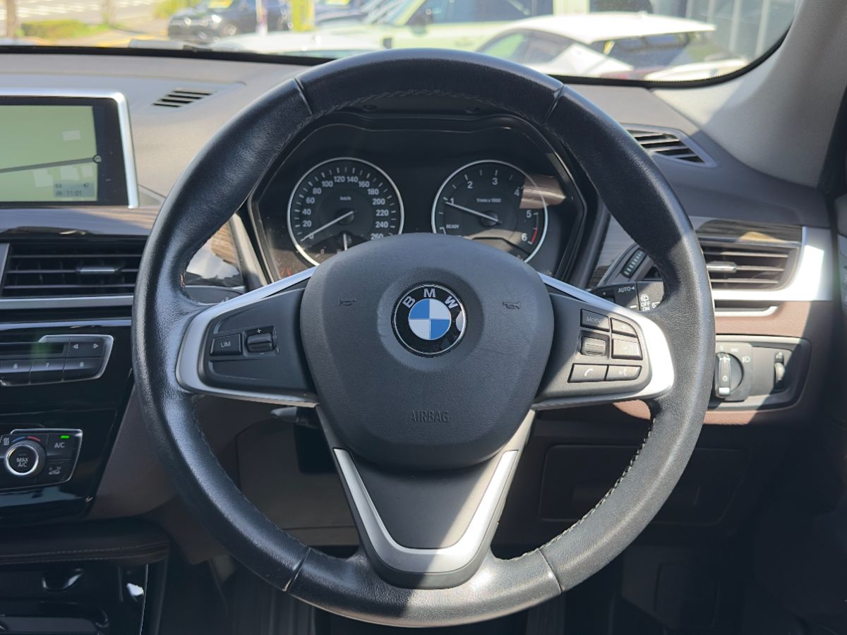 BMW X1 XDRIVE 18D - Thumbnail