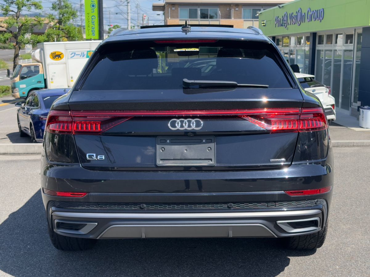 AUDI Q8 QUATTRO S LINE - Thumbnail