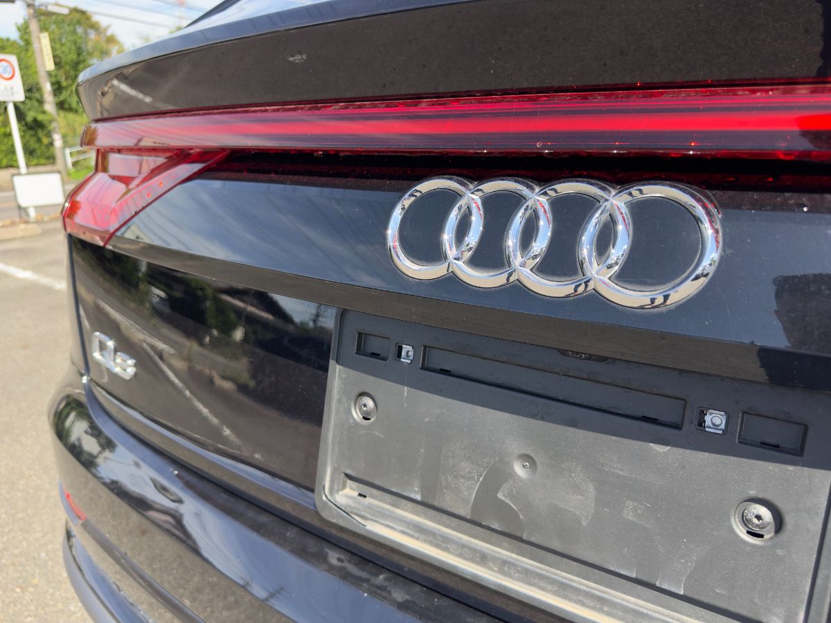 AUDI Q8 QUATTRO S LINE - Thumbnail