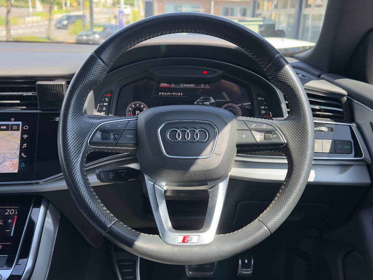 AUDI Q8 QUATTRO S LINE - Thumbnail