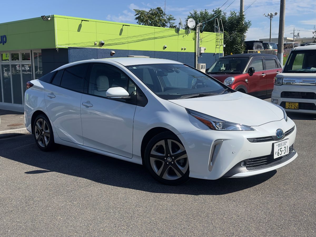 PRIUS A TOURING