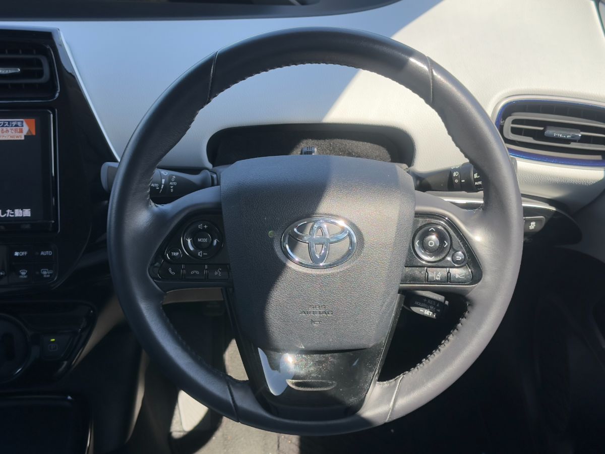 PRIUS A TOURING - Thumbnail