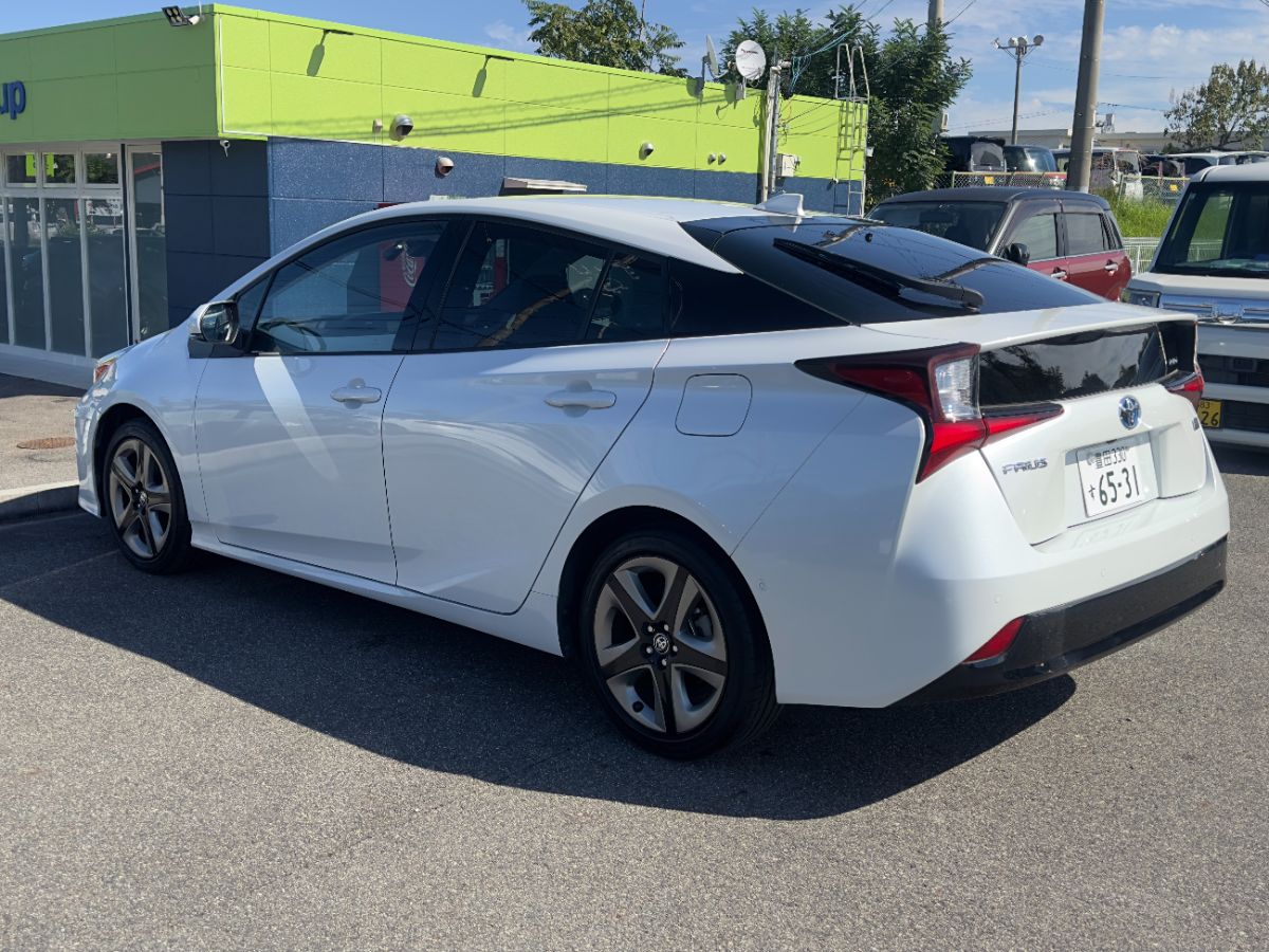 PRIUS A TOURING - Thumbnail