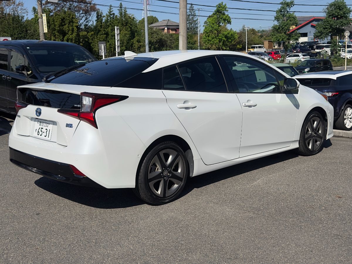 PRIUS A TOURING - Thumbnail
