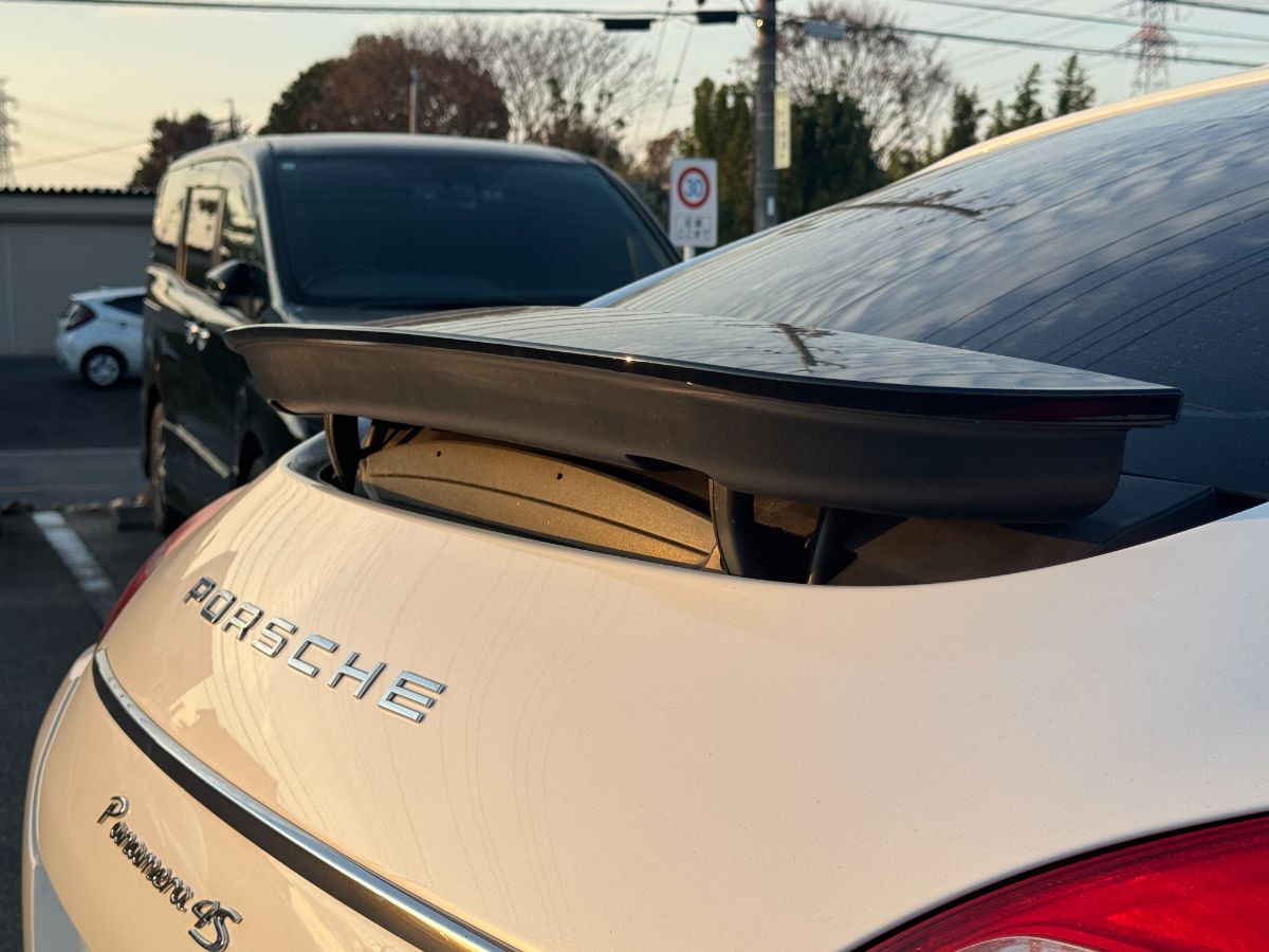 PORSCHE PANAMERA 4S