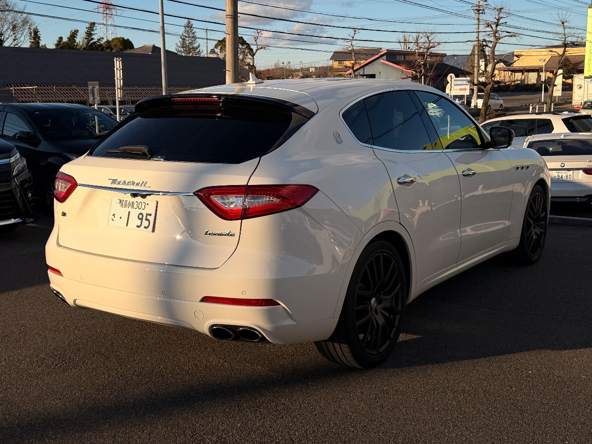 MASERATI LEVANTE