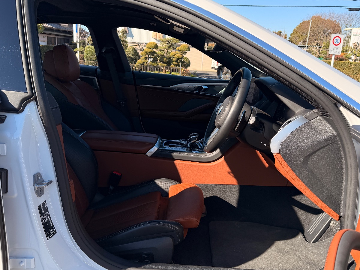 BMW 840i GRAND COUPE